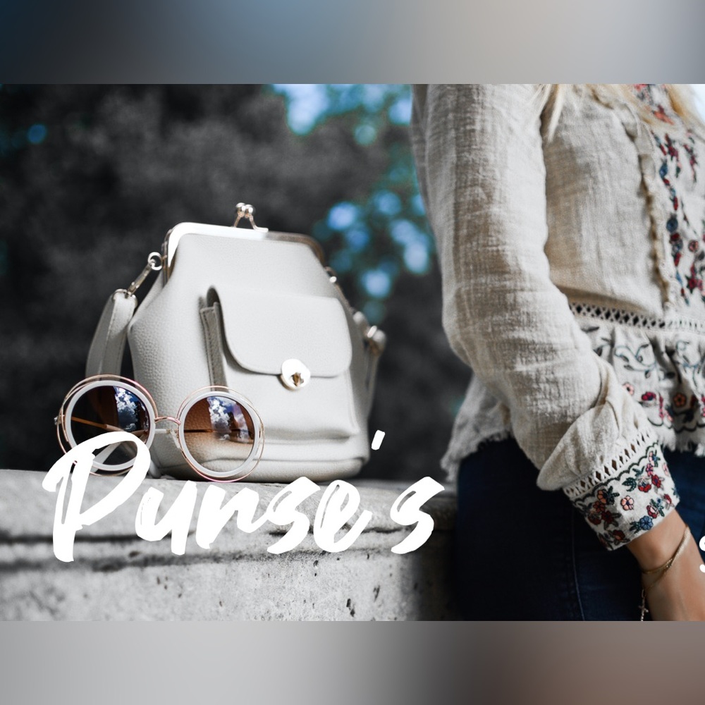 Purses on sale 🤑